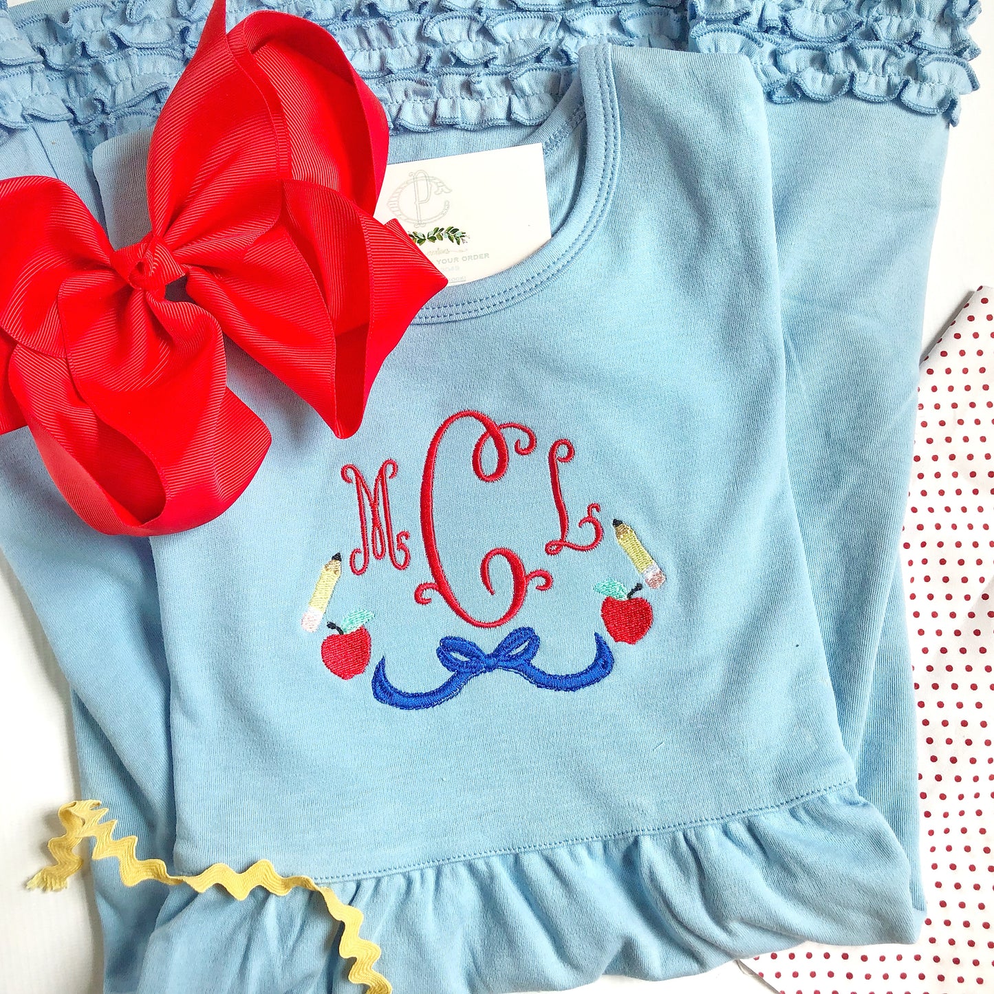 B2S Apple/Bow/Pencil Monogram Design