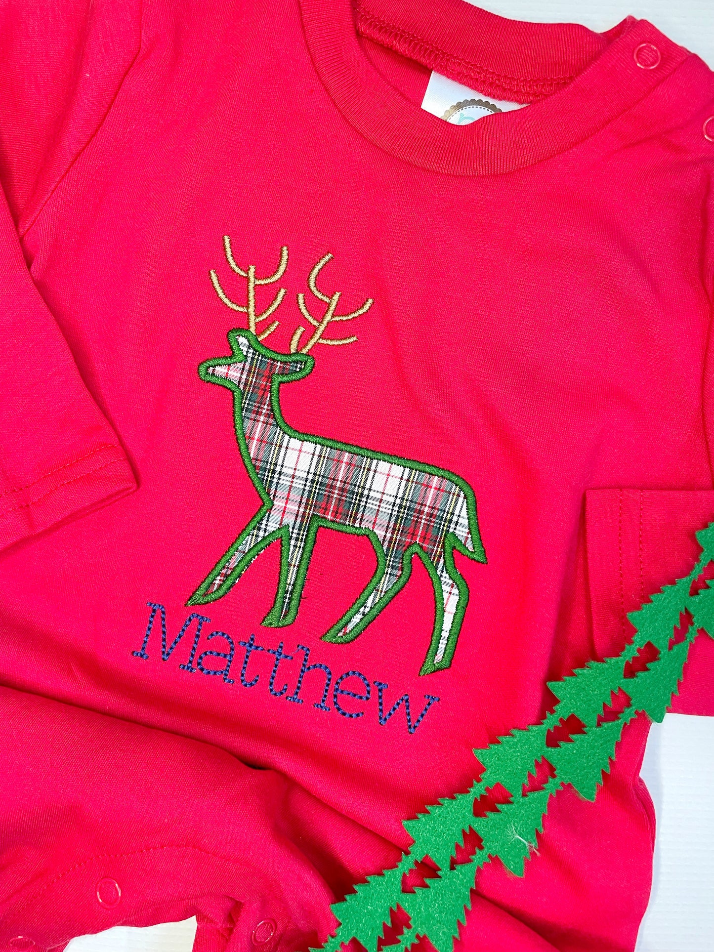 Plaid Reindeer Design