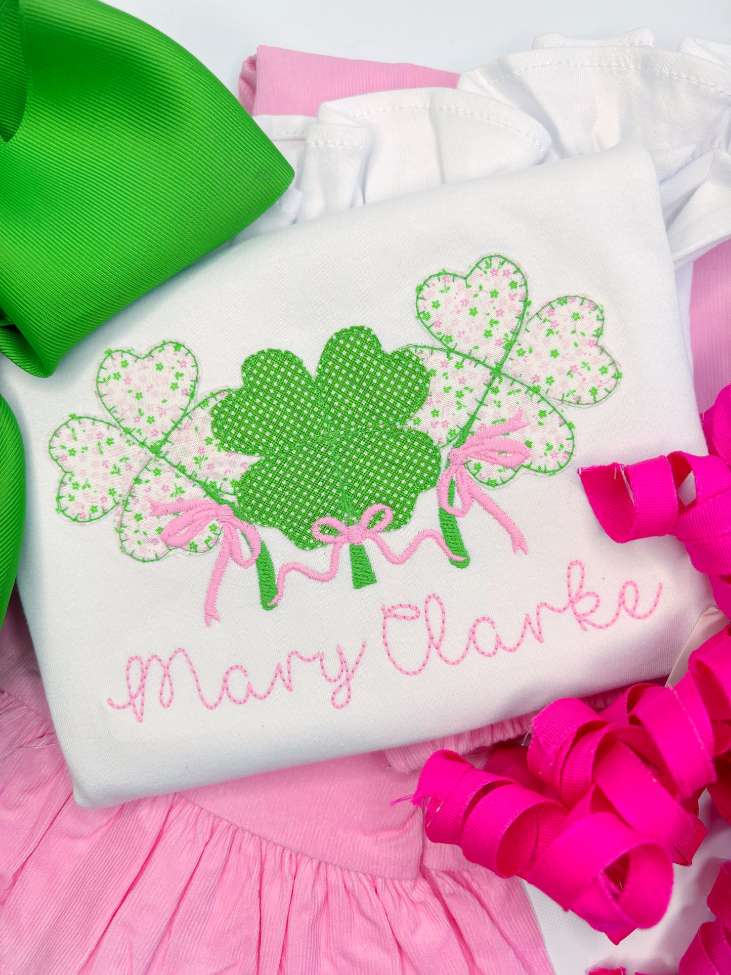 Happy Bow Shamrocks