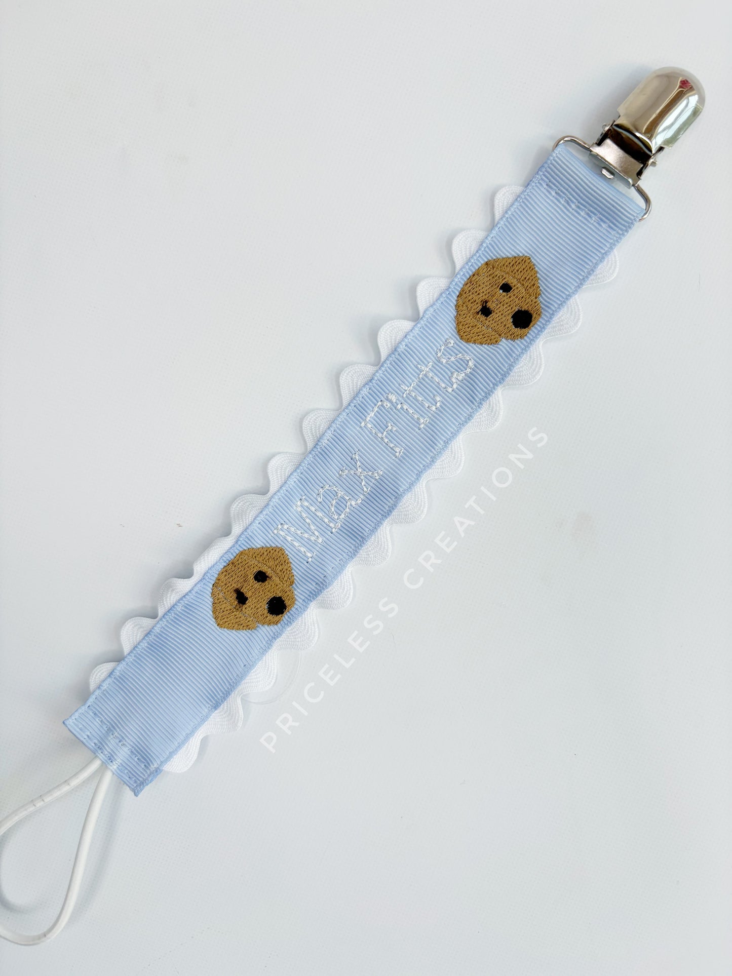 Scalloped Pacifier Clip