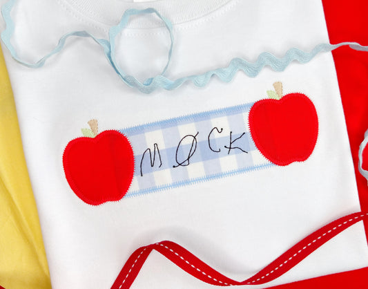 B2S Boy's Apple Name Plate with Custom Writing