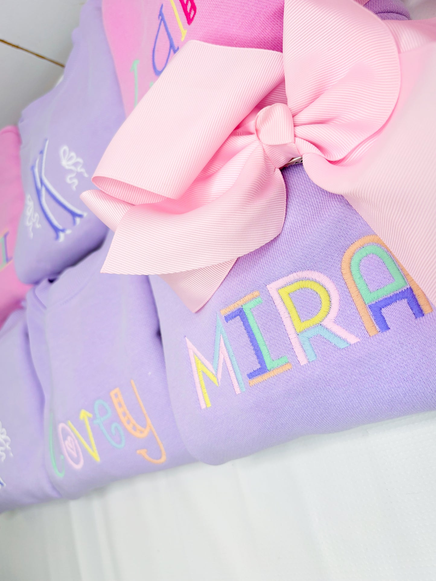 Girl's Scalloped Jogging Set